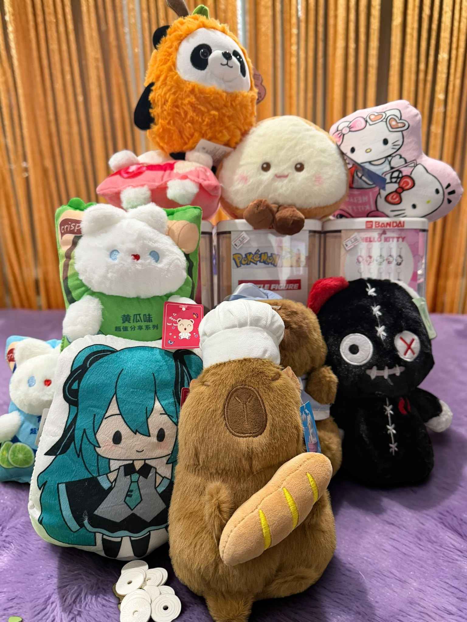 Anime Lucky Gift Box | Authentic & Licensed | Japan Snack Candy Treat Bag | Figures Gachapon Plush Keychains Pins