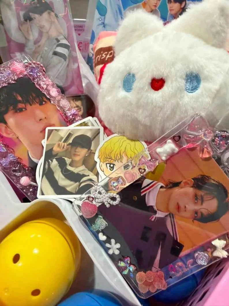 BTS K-Pop Mystery Scoops - Surprise Grab Box